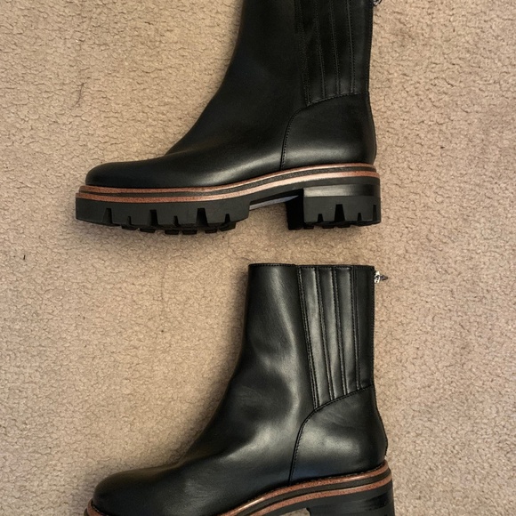 Korks Boots - Picture 2 of 5